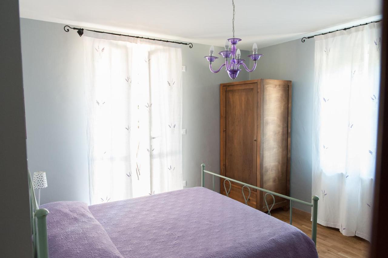 Вилла Agriturismo La Solagna Montebello di Bertona Экстерьер фото