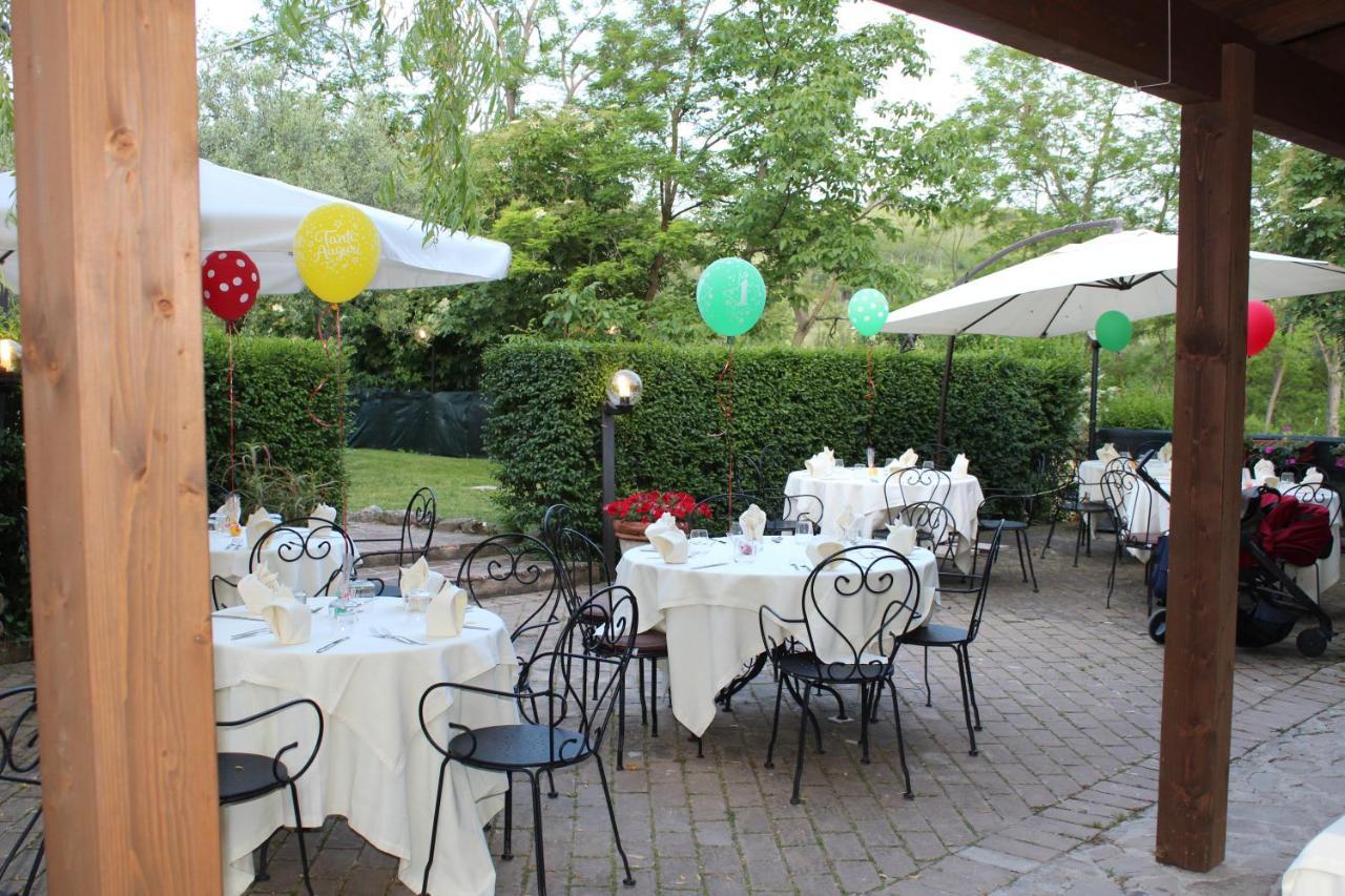 Вилла Agriturismo La Solagna Montebello di Bertona Экстерьер фото